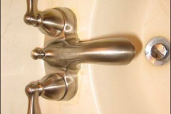 Milwaukee-bathroom-faucet-installation.1.2209161020550